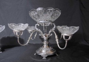English Silver Plate Sheffield Centrepiece Epergne