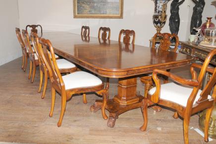 Regency Nogal Juego de Comedor de Queen Anne Sillas