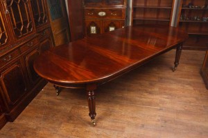 Large Extending Mahogany Victorian Dining Table