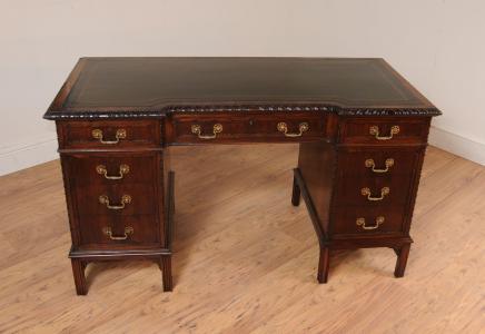 Pedestal Chippendale Posto joelho Buraco Mahogany Secretárias Tabelas Pedestal Chippendale Posto joelho Buraco Mahogany Secretárias Tabelas