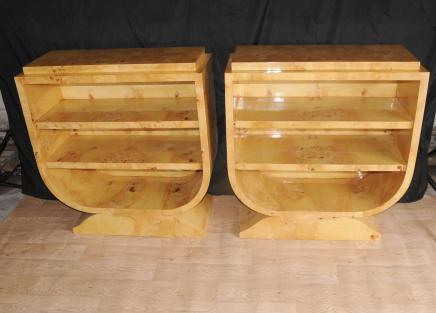 对装饰艺术风格的搁架书柜橱柜金发核桃 对装饰艺术风格的搁架书柜橱柜金发核桃