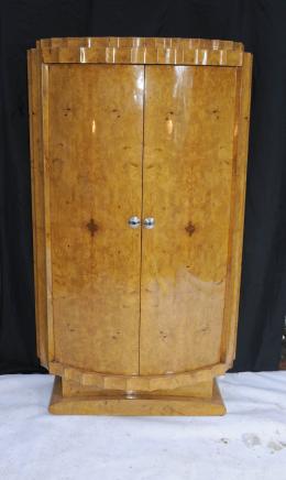 Art Deco Walnut Crinkle Kommoden Cabinet Chest