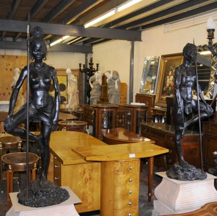 Paar Bronze Afrikanische Masai-Krieger Statuen Kunst