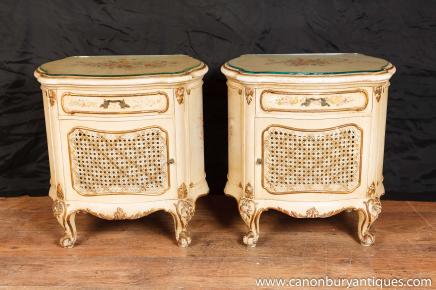 Paar Französisch Louis XV Nachtschränke Nachttische Krankenbett Shabby Paar Französisch Louis XV Nachtschränke Nachttische Krankenbett Shabby