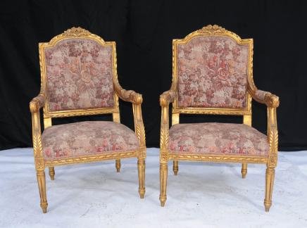 Paar geschnitzte vergoldete Sessel Sessel Französisch Neo Classical