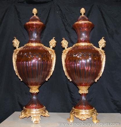 Coppia Impero francese Bicchiere di cristallo bronzo dorato Vasi Urne