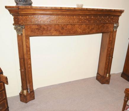 Intagliato a mano Regency Mantello Fire Place Surround Walnut Camino Intagliato a mano Regency Mantello Fire Place Surround Walnut Camino