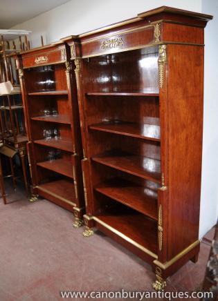 Pair Französisch Reich Walnut Bücherschränke Bücherregale Openfront
