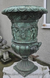 Single Bronze Italian Single Campana Urn Garden Planter