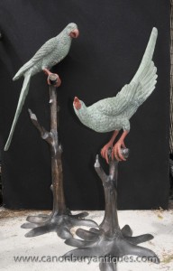 Pair Lifesize Bronze Tropical Parrot Statues Bird Branch CastingPair Lifesize Bronze Tropical Parrot Statues Bird Branch Casting