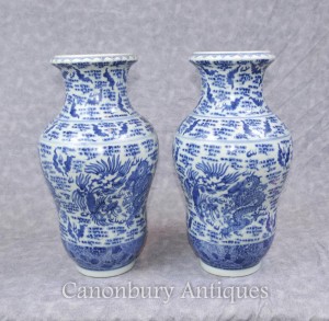 Pair Chinese Blue and White Nanking Porcelain Dragon Vases Urns