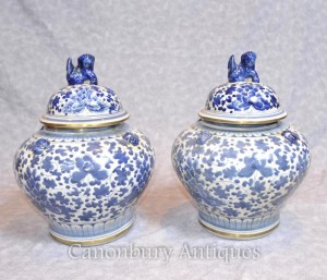 Pair Chinese Nanking Porcelain Lidded Urns Vases Blue and White Ceramic