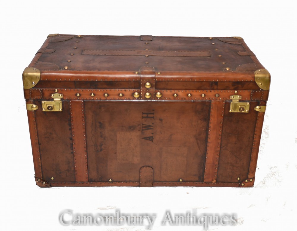 Vintage Steamer Trunk Case - Luggage Box Coffee Table Interiors