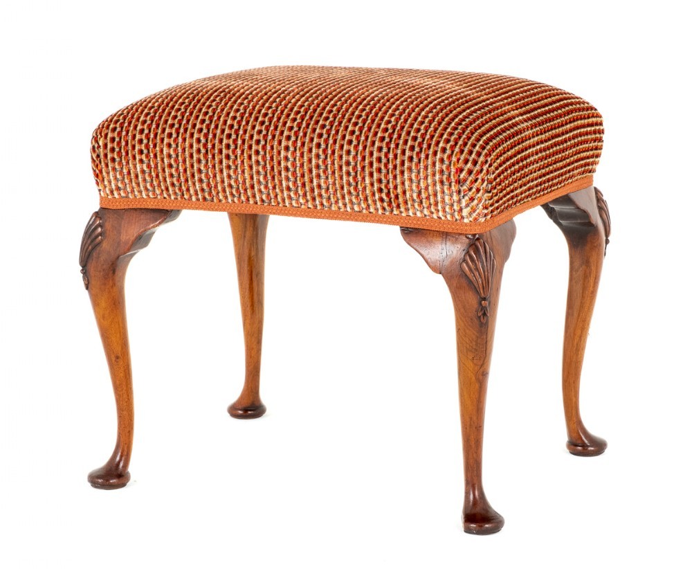 Queen Anne Stool Walnut Seat